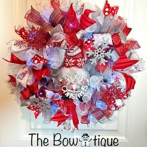 Handmade Christmas Gnome Holiday Ribbon Door Wreath 22 ins LED W39